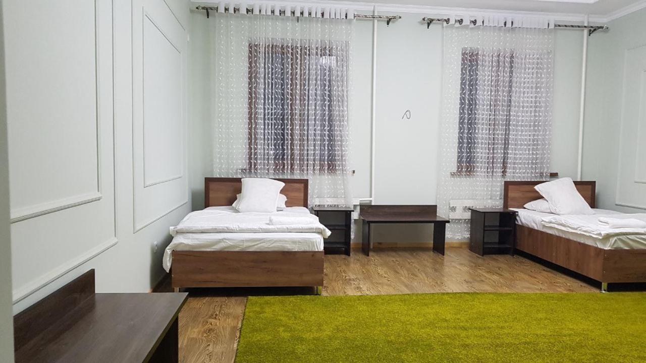 Tomaris Hotel Nukus Eksteriør billede